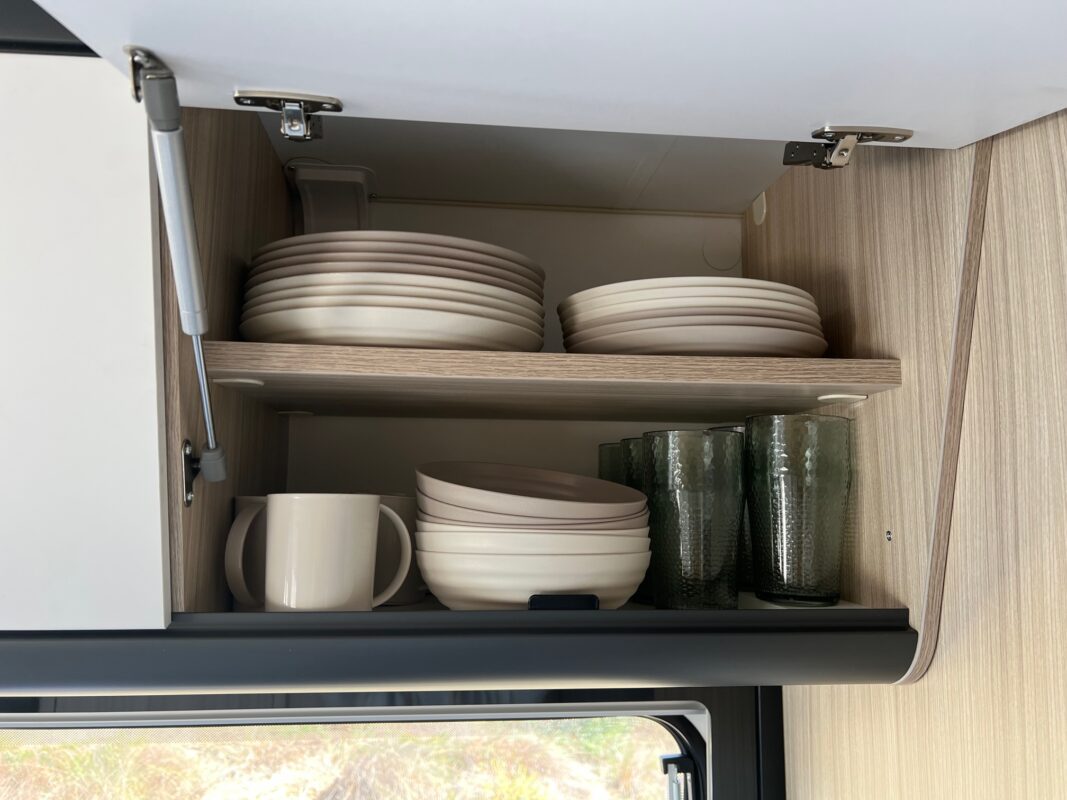 SNAILVAN SUN LIVING A70 DK (12)