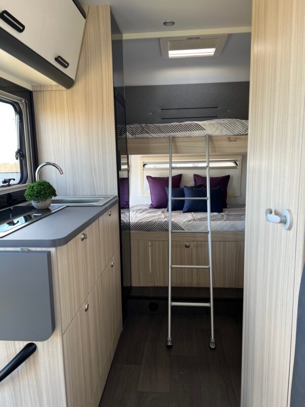 SNAILVAN SUN LIVING A70 DK (4)